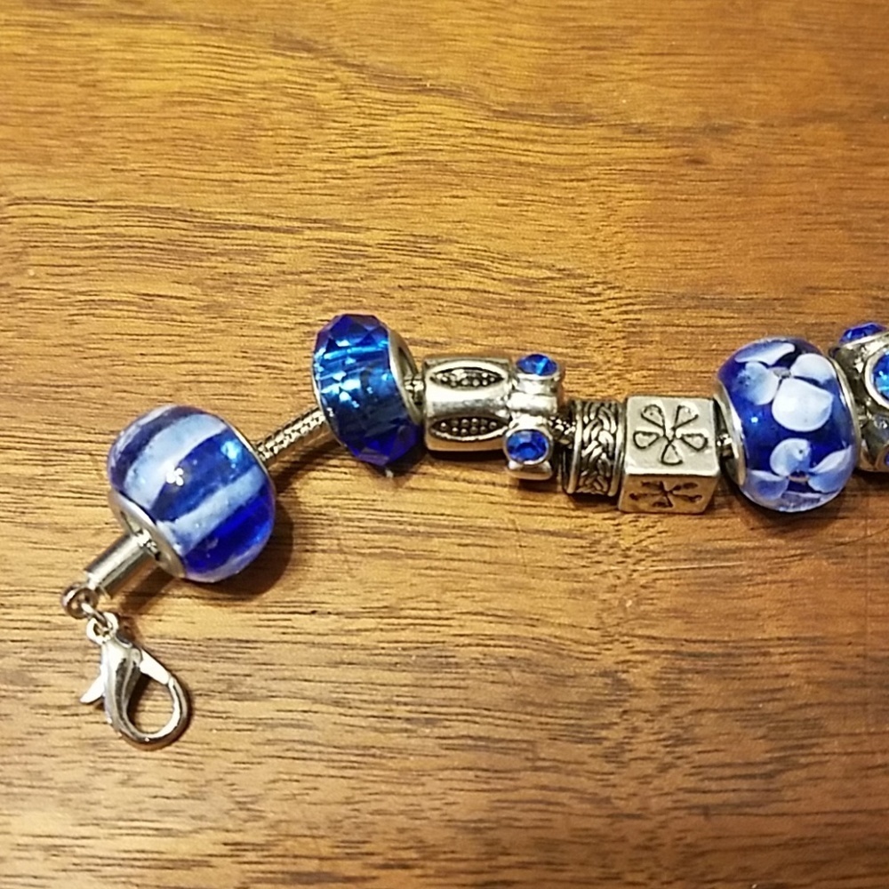 *L 👸📿 NWOT Bracelet Adjustable - Picture 5 of 7